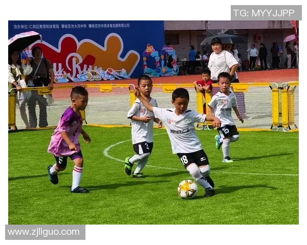 绵阳足球明星背后的故事与成就揭秘,谁是这座城市的骄傲之星 绵阳足球明星背后的故事与成就揭秘,谁是这座城市的骄傲之星