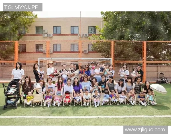 足球明星的孩子们可爱瞬间大揭秘他们的成长与父母的光辉岁月交织在一起